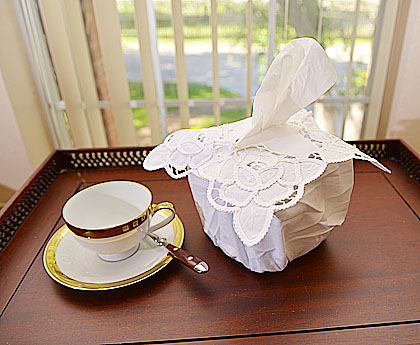 Embroidered Tissue Box Covers. Tall Boutiques Style - Click Image to Close